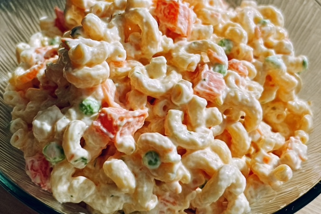 Traditional Hawaiian Macaroni Salad